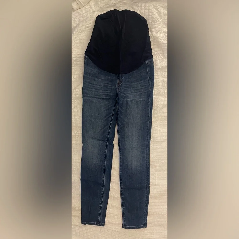 Madewell Maternity Skinny Jean in Medium Wash, size 26, EUC - Picture 3 of 6